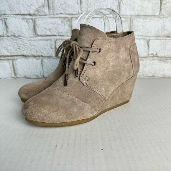 TOMS Booties Wedge Heel Suede Lace Up Ankle Boot Gray Brown 7 - Picture 13 of 13